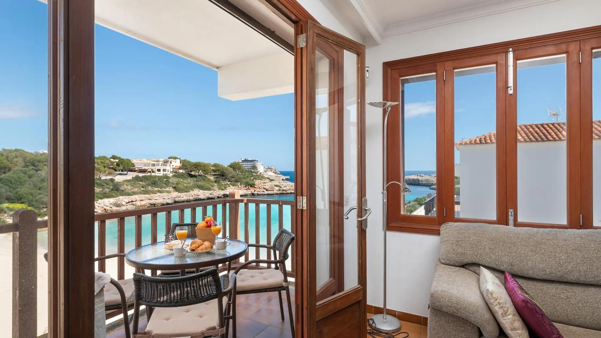 Apartment Apartamento Corb Mari 2 En La Playa Cala Marsal! Portocolom  Spain